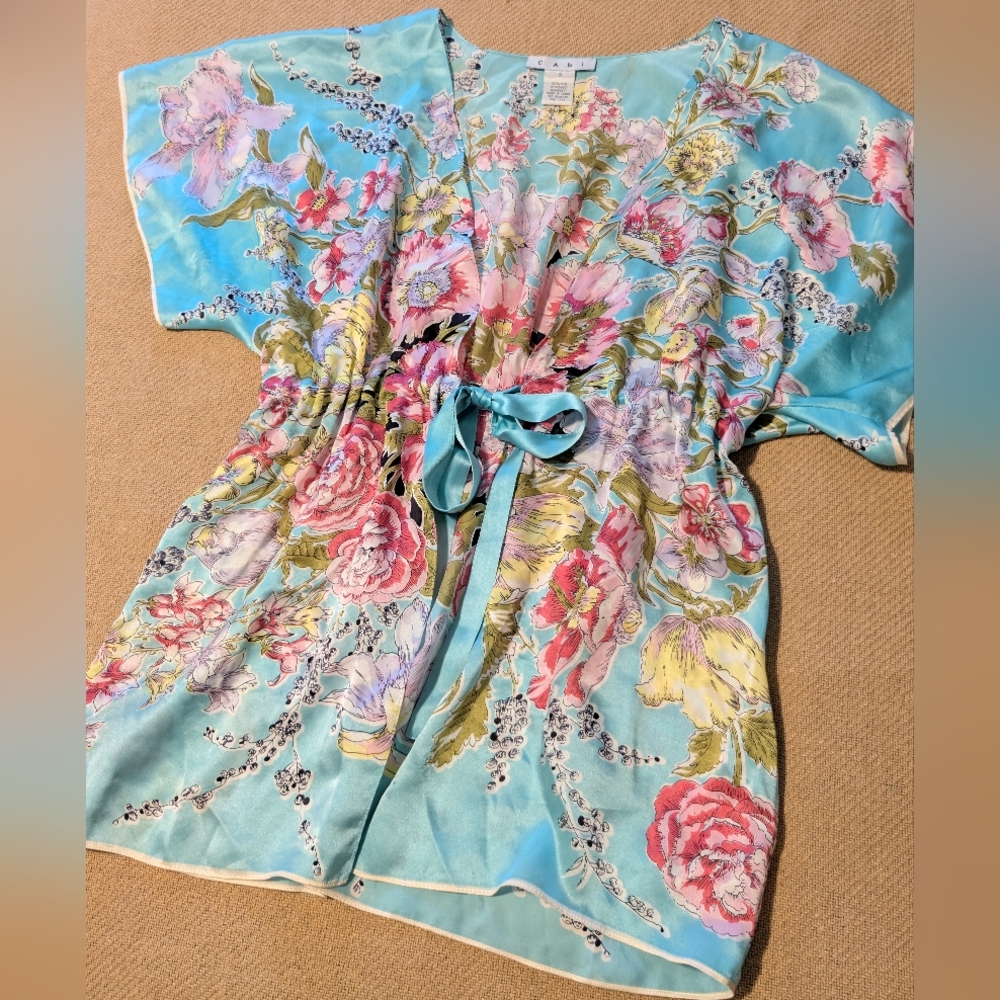 Cabi Silk Blue Pink Floral Patterned Kimono Style Shirt - Picture 11 of 16